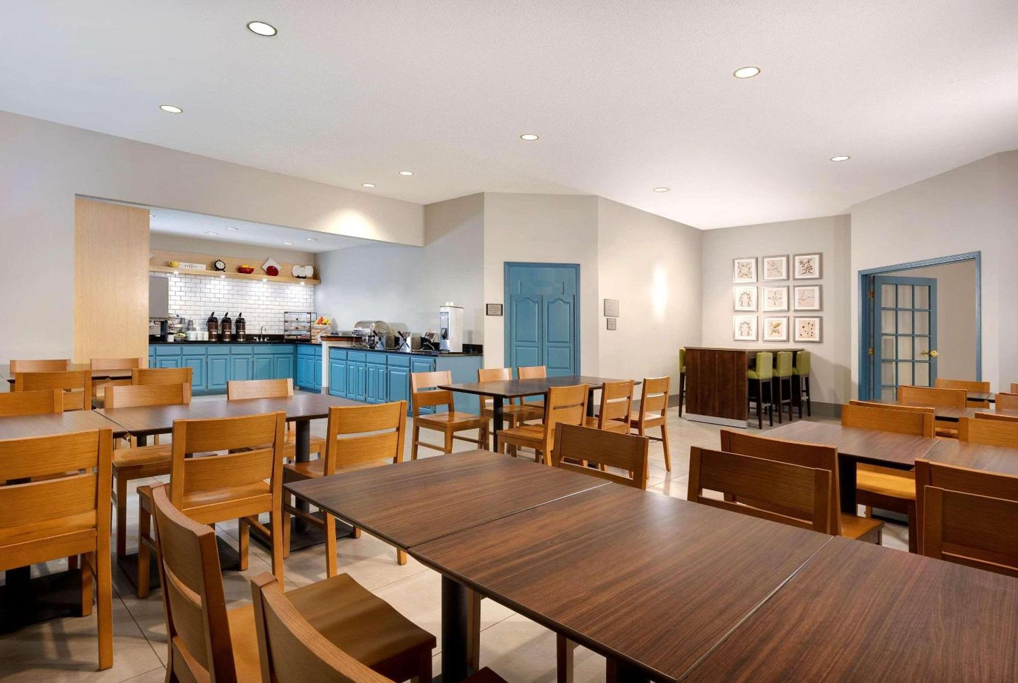 Country Inn & Suites By Radisson Albertville Near Outlet Mall Kültér fotó