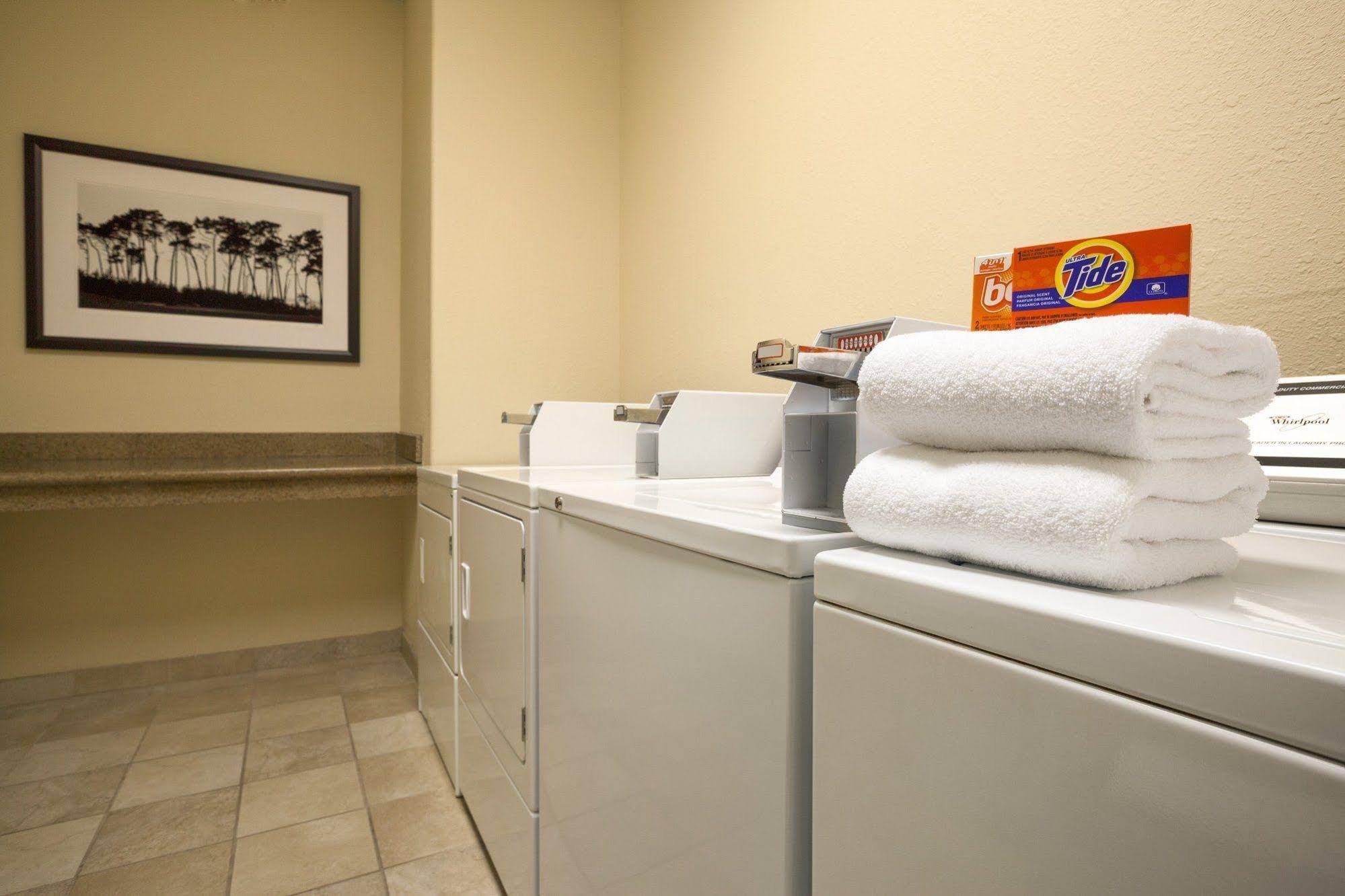 Country Inn & Suites By Radisson Albertville Near Outlet Mall Kültér fotó
