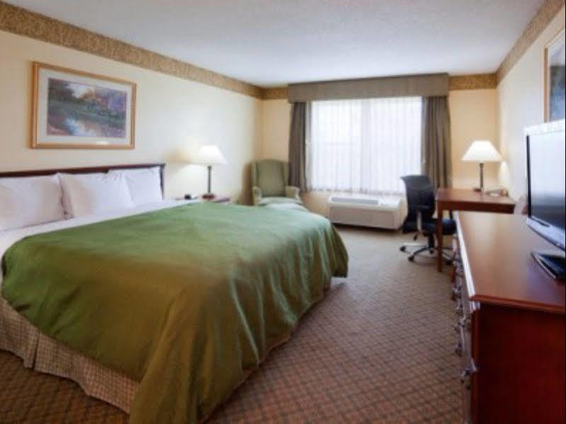 Country Inn & Suites By Radisson Albertville Near Outlet Mall Kültér fotó